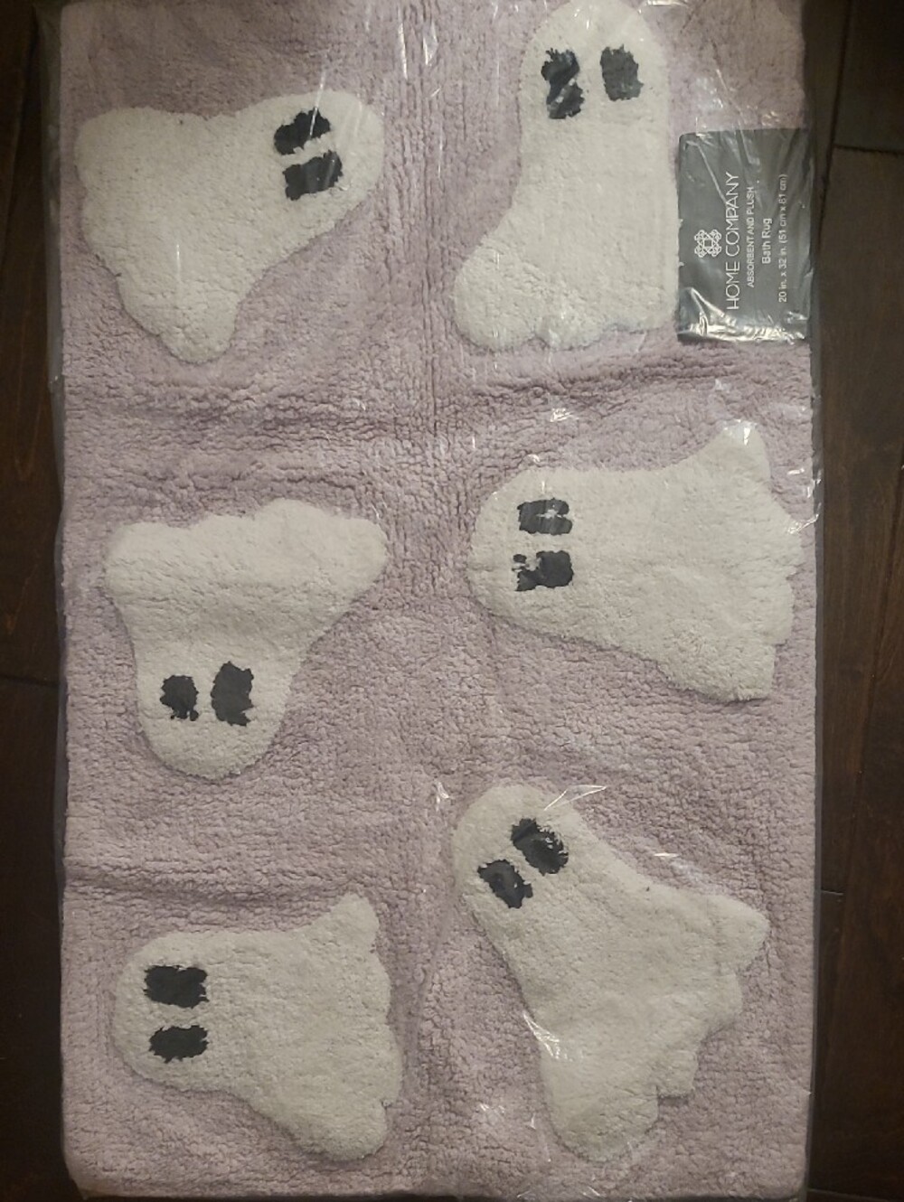 Home Company Halloween Ghost Bath Rug 20x32 Lavender White Ghosts NWT Plush